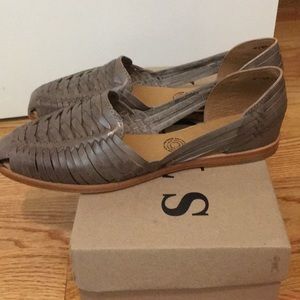 NEW taupe leather huarache sandals